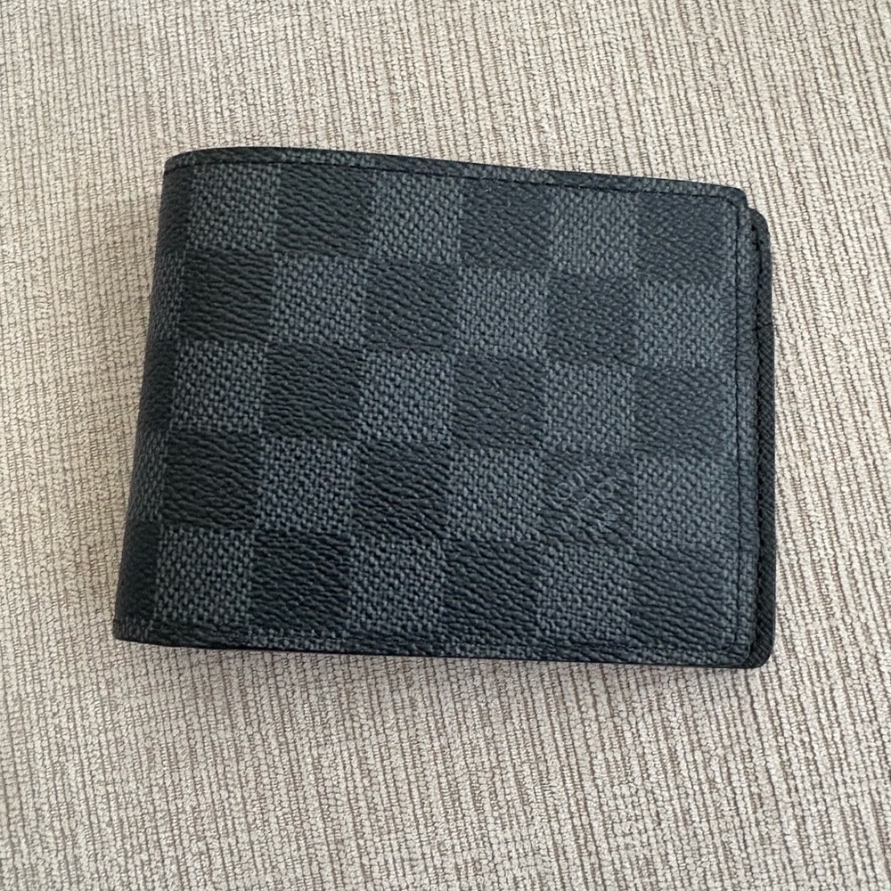 Louis Vuitton Men's Wallet Graphite Damier Personalized - Picture 2 of 10